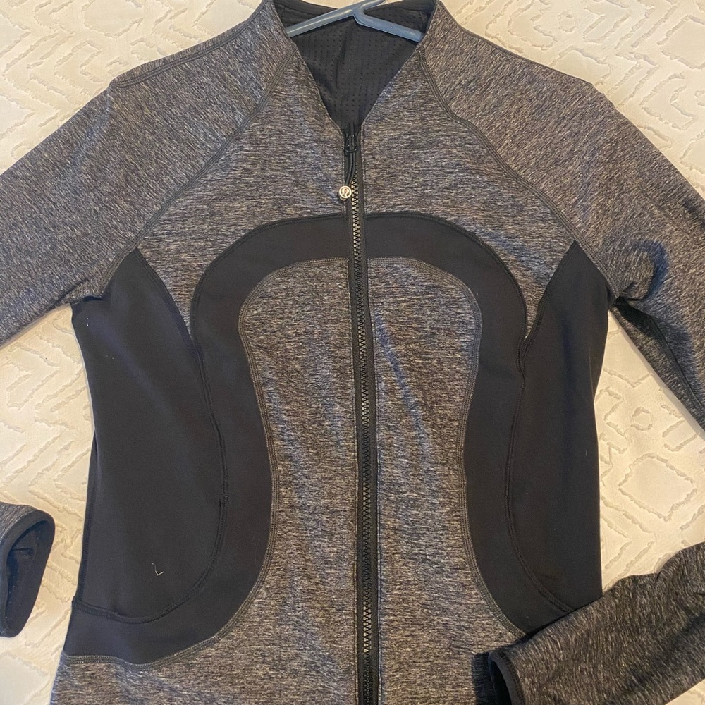 Lululemon zip up